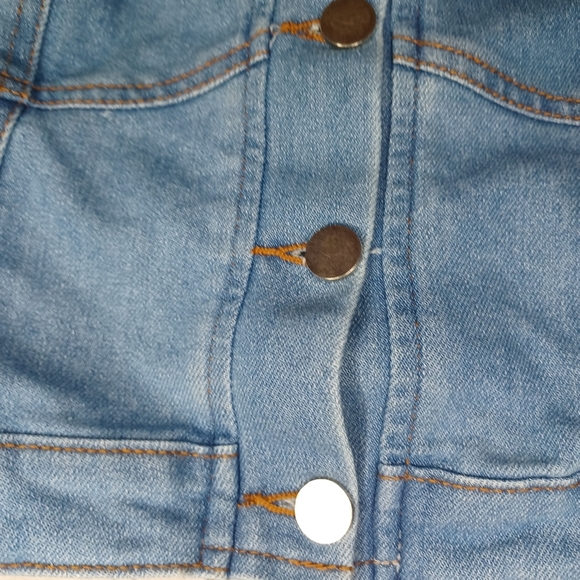 Denim Button-up Bustier - Picture 3 of 7